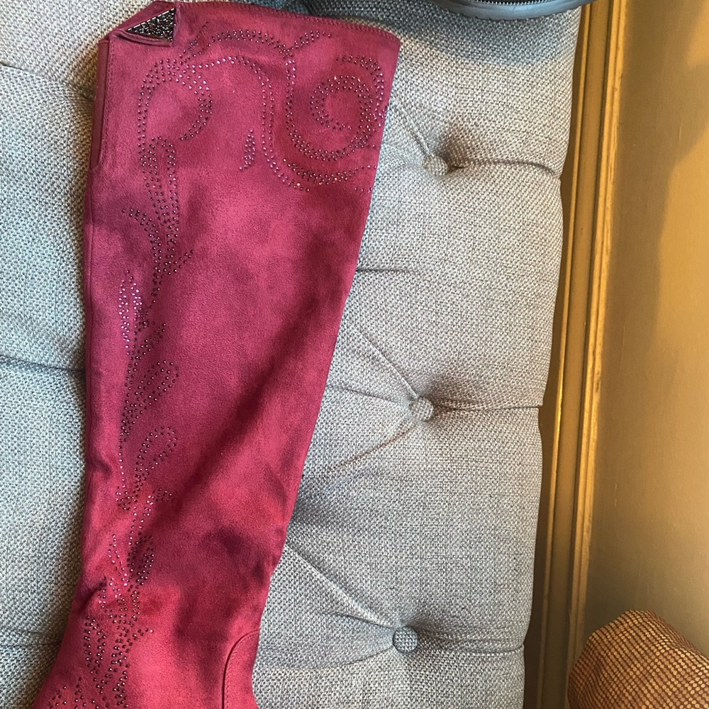 Pretty Azura Boots. - Picture 7 of 8